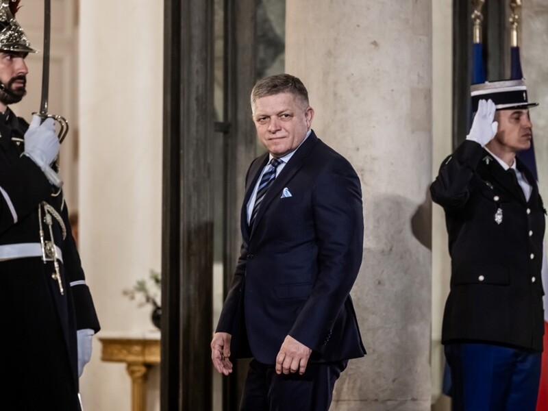 Фицо заявил, что может вслед за Орбаном заблокировать кредит ЕС для Украины 