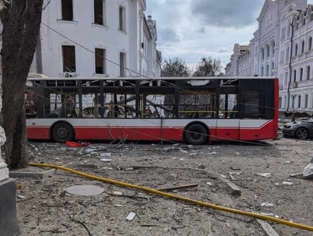 Подросток, который в Сумах спас мать из горевшего после ракетного удара автобуса, снова попал под обстрел