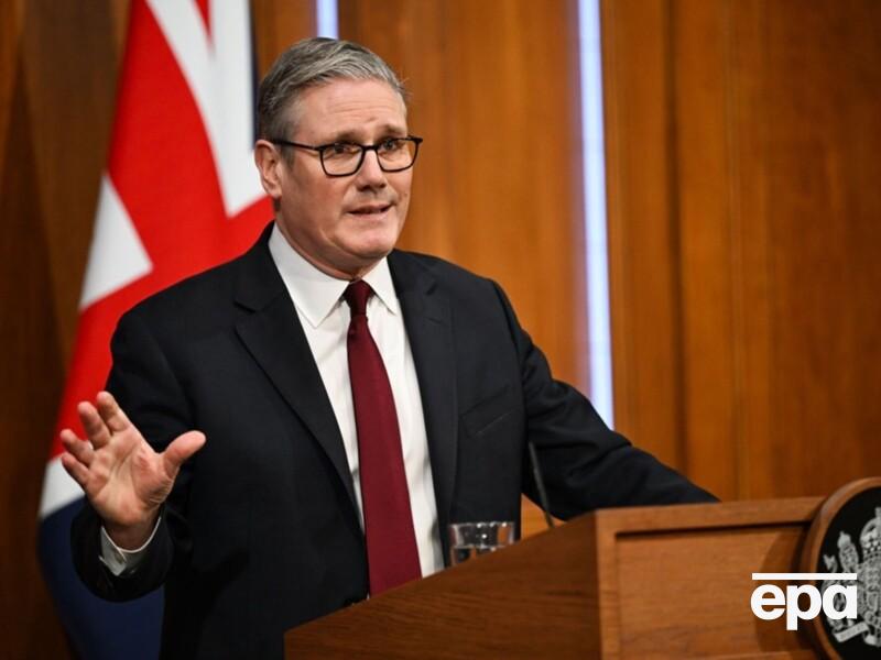 Стармера звинуватили в замовчуванні загрози з боку Ірану й відсутності швидкої реакції на удар по базі