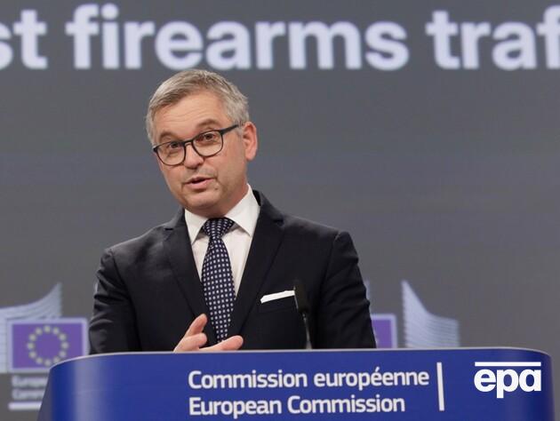 За каждым миграционным кризисом в ЕС стоит Путин – еврокомиссар