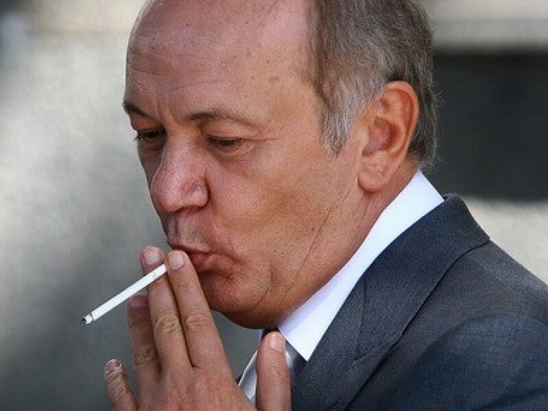 НАБУ просить Зеленського і СБУ ввести санкції проти екснардепа. Хто він