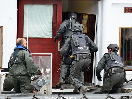 В Дюссельдорфе неизвестный ранил топором пятерых человек