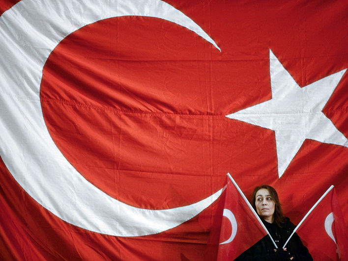 Россия частично сняла запрет на поставку овощей из Турции 