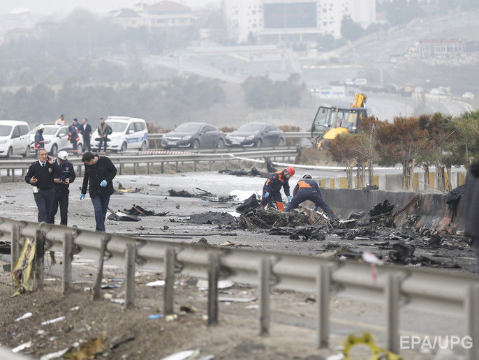 МИД РФ подтвердил гибель четырех россиян при падении вертолета в Стамбуле