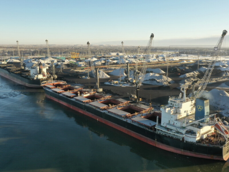 "Подарунок до Дня СБУ". У спецслужбі розповіли, як уразили нафтотермінал одного з головних портів РФ