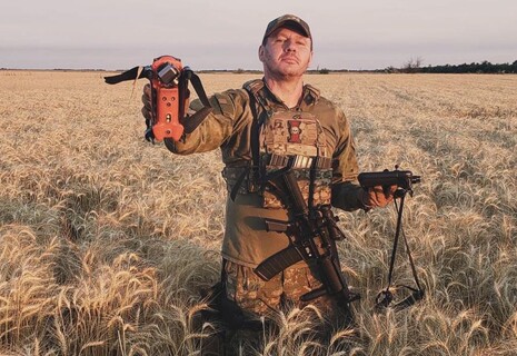 Ну и что это было? Почему оккупантов неожиданно бросили в штурм? Есть инсайд