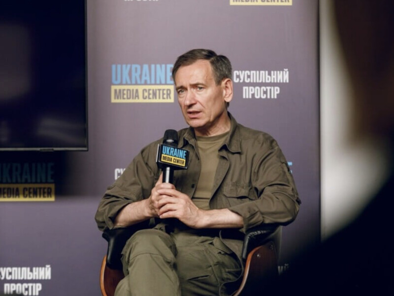 "Вікно можливостей відсувається". Нардеп оцінив перспективи мирних переговорів щодо України