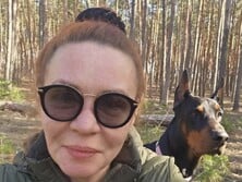 Идем по лесу, зацепилась гулькой – первая мысль: растяжка. Кричу псу: 