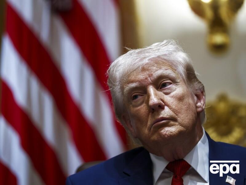 "Делаем так постоянно". Трамп прокомментировал перенаправление оружия для Украины на Ближний Восток