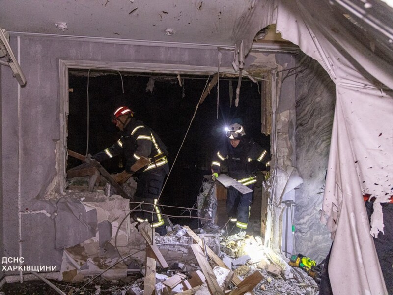 У Харкові ракета влучила в багатоповерхівку