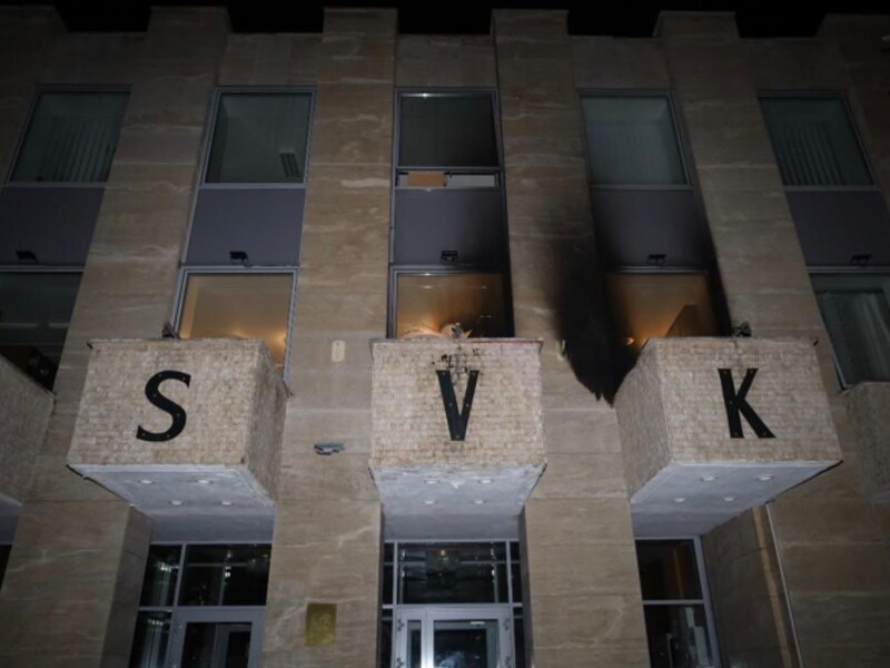 Русский дом в Праге закидали коктейлями Молотова