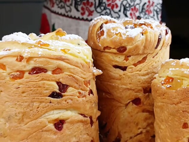 Эта влажная пасха-краффин станет любимой выпечкой. Рецепт, который заменит все остальные