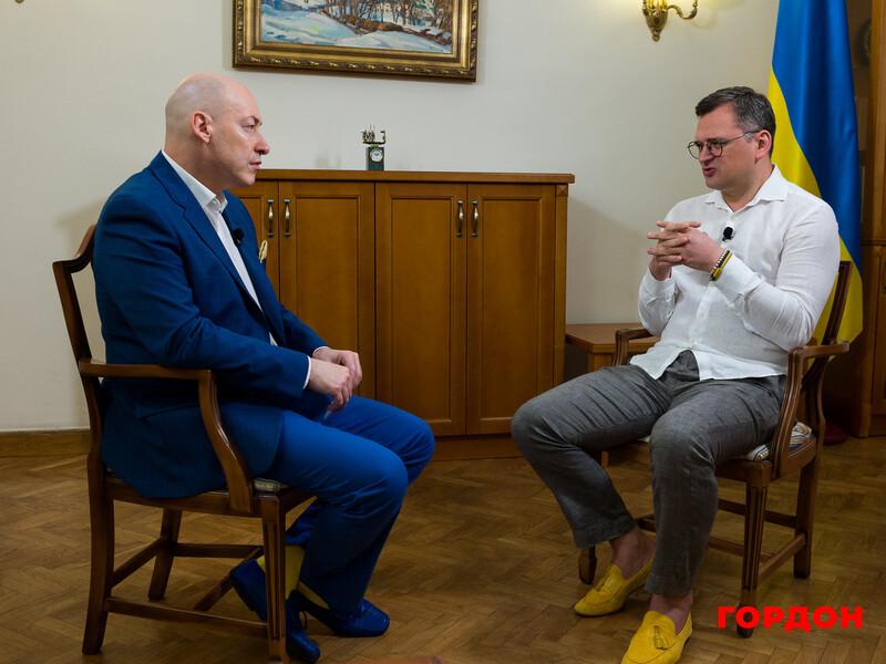 "Украину нужно было просто достойно провести в последний путь". Кулеба – о встрече с Байденом