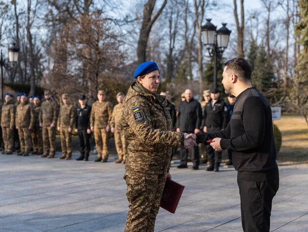 Уперше в історії НГУ звання Героя України надали жінці – вона знищила взвод окупантів. Що ще про неї відомо?