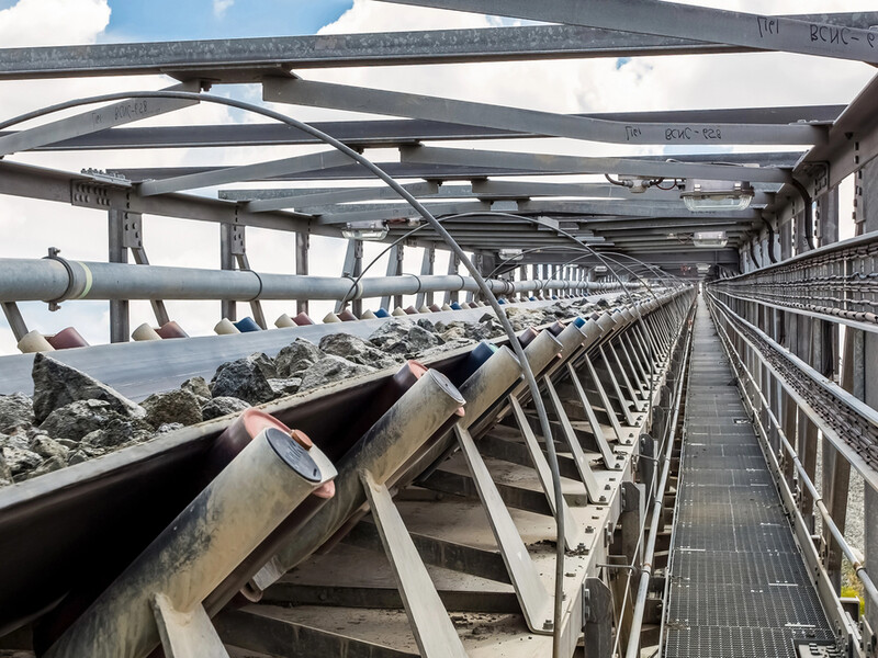 Тіньовий контроль у вугільній галузі веде до боргів і дестабілізації енергетики – нардеп Волинець