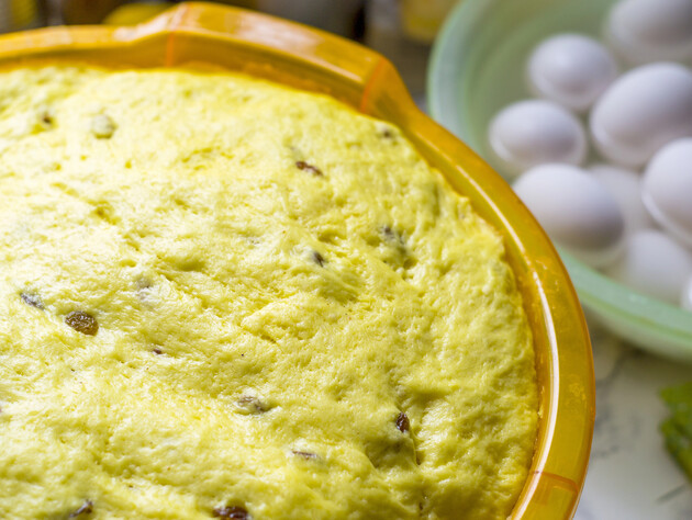 Якщо дріжджі лежать у холодильнику довше зе цей строк - викидайте, щоб не зіпсувати всі паски