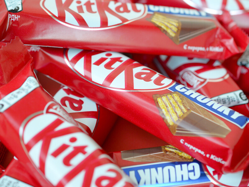 В Європі викрали фуру, яка везла в Польщу 12 тонн батончиків KitKat