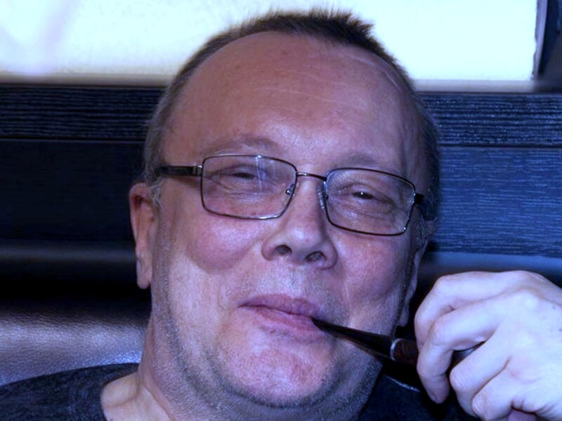 Умер звезда 