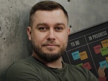 Трамп свел принца Саудовской Аравии к уровню эскорта. Не думал он, что придется целовать Трампа в жопу