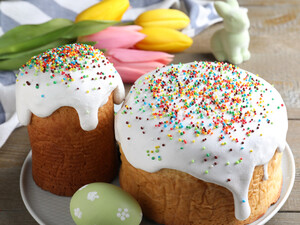 Белки должны быть обязательно из холодильника. Рецепт густой глазури для пасок от тещи Гордона