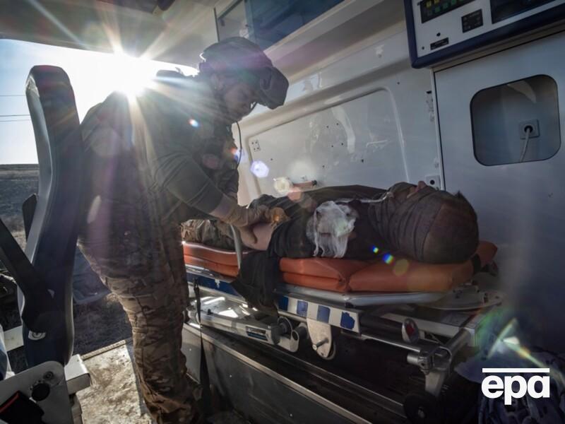 Менше ампутацій, більше підземних стабпунктів. Сирський розповів про виклики медицини на фронті