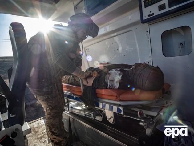 Менше ампутацій, більше підземних стабпунктів. Сирський розповів про виклики медицини на фронті