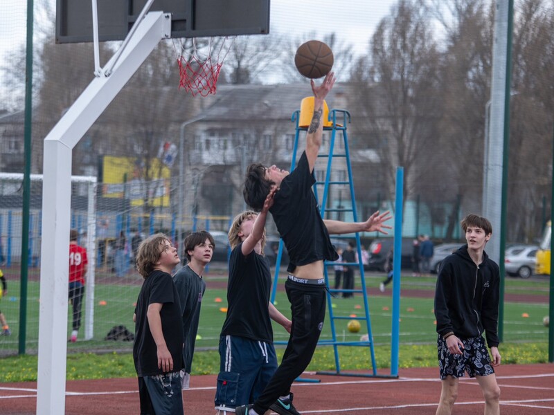 "Кам'янчанам – кам'яні м'язи". Мер Білоусов оголосив про запуск у Кам'янському програми масового спорту 