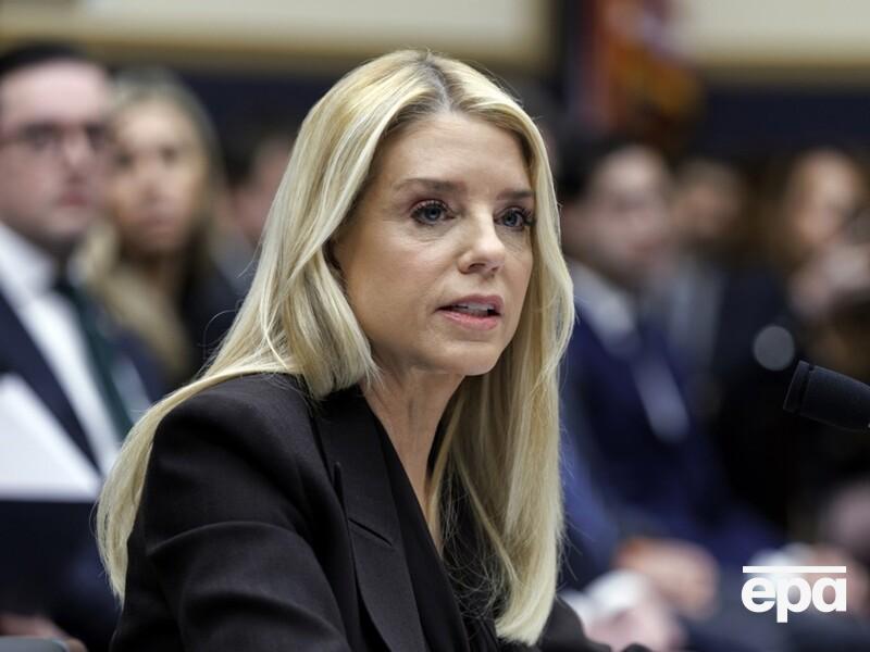 Трамп уволил "верную подругу" с поста генпрокурора США