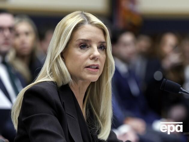 Трамп уволил 