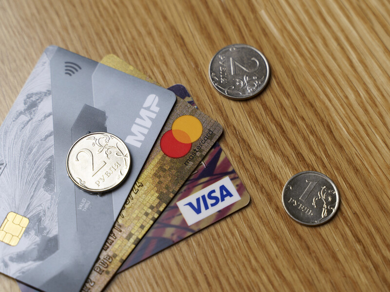 У РФ стався масштабний збій у роботі платіжних систем. Дуров пояснив, що це – через блокування владою VPN