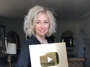 Дочка-путіністка, майбутнє Росії. Інтерв'ю Гордона з Лідією Невзоровою. Відео