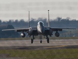 Американські військові врятували другого члена екіпажу F-15E, який збили над Іраном