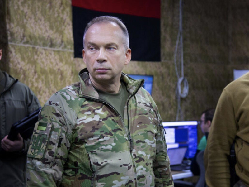 Сырский распорядился усилить подразделения в Донецкой области боеприпасами на фоне наступления РФ