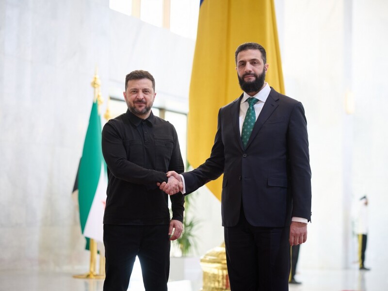 "Великий інтерес до обміну воєнним і безпековим досвідом". Зеленський зустрівся із президентом Сирії