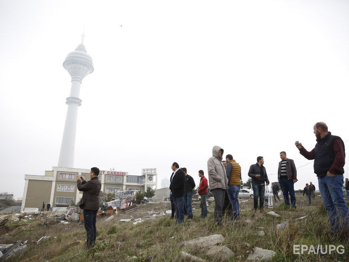 Кількість жертв аварії вертольота у Стамбулі зросла до семи