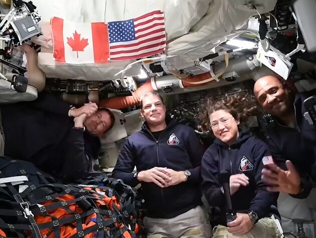 Астронавти Artemis II встановили історичний рекорд із дальності польоту в космос