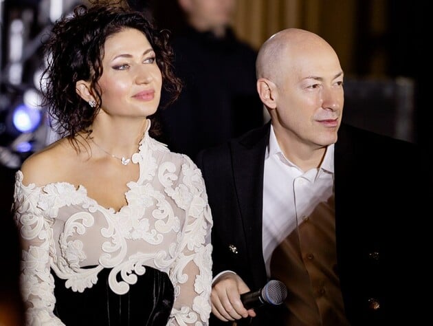 Слитые разговоры Путина с Орбаном, возвращение Жириновского, громкие заявления Поклонской, скандал вокруг Киркорова и Баскова. Стрим Бацман с Гордоном. Трансляция