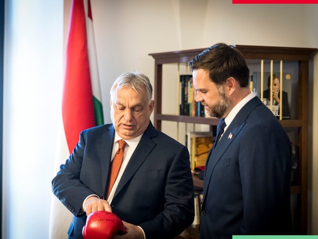 Вэнс обвинил Украину во вмешательстве в выборы в США и Венгрии