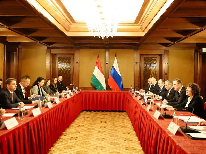 Венгрия и РФ в декабре подписали секретный план из 12 пунктов – Politico