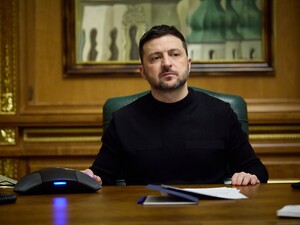 Українські військові залишаться на Близькому Сході – Зеленський