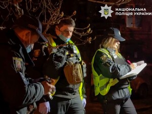 В Киеве зарезали мужчину после его замечания о шуме во дворе – полиция