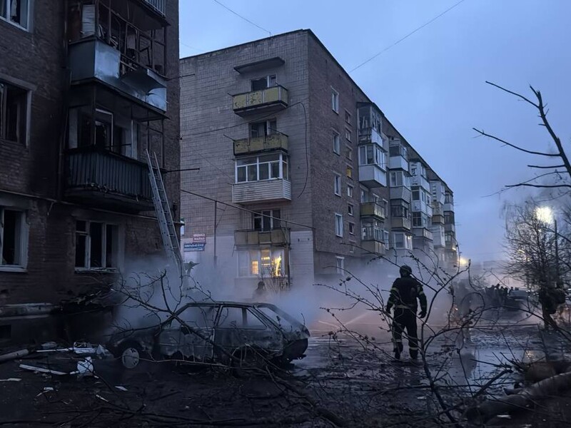 РФ ночью ударила по центру Конотопа. Мэр показал последствия