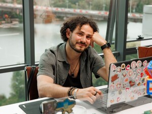 Актер Блиндар: Однажды на Пасху мы проспали службу. Я такую злую бабушку никогда не видел