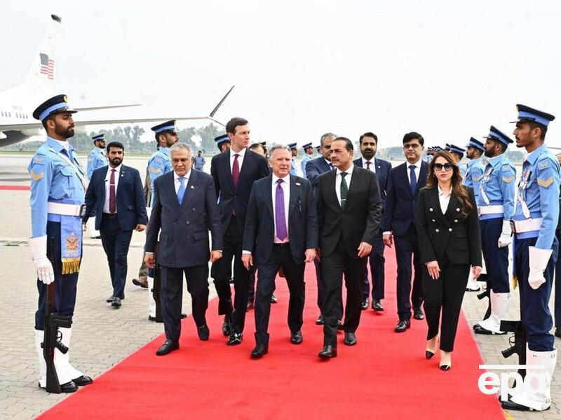 США погодилися розморозити іранські активи перед переговорами – Reuters