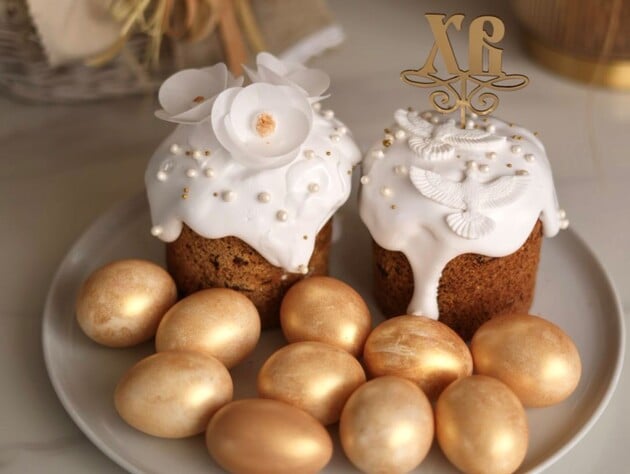 У кого самые лучшие яйца. Украинцы на Пасху 2026 хвастаются своими крашенками. Фото