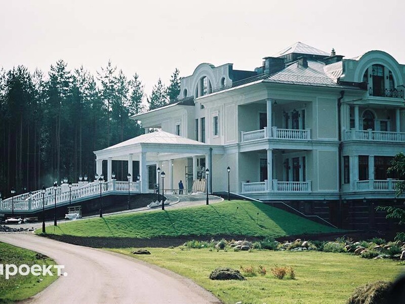 Навколо резиденції Путіна на Валдаї встановили сім нових веж із "Панцирями" – ЗМІ