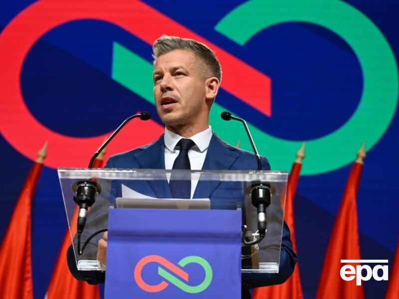 Дзвінок Путіна, зустріч із Зеленським, російська нафта. Про що говорив Мадяр на першій після виборів пресконференції