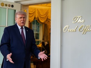 Трамп выложил ИИ-изображение, где он в образе Иисуса. А потом удалил и странно объяснил свое поведение