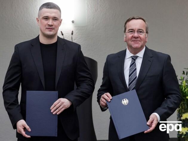 Україна й Німеччина узгодили пакет оборонної співпраці на €4 млрд. Федоров розповів, що в ньому