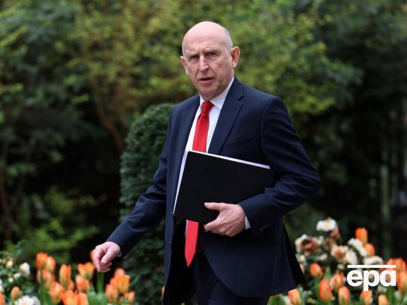 "Росія втрачає більше, ніж може набирати". Гілі зробив заяву про війну в Україні й Путіна